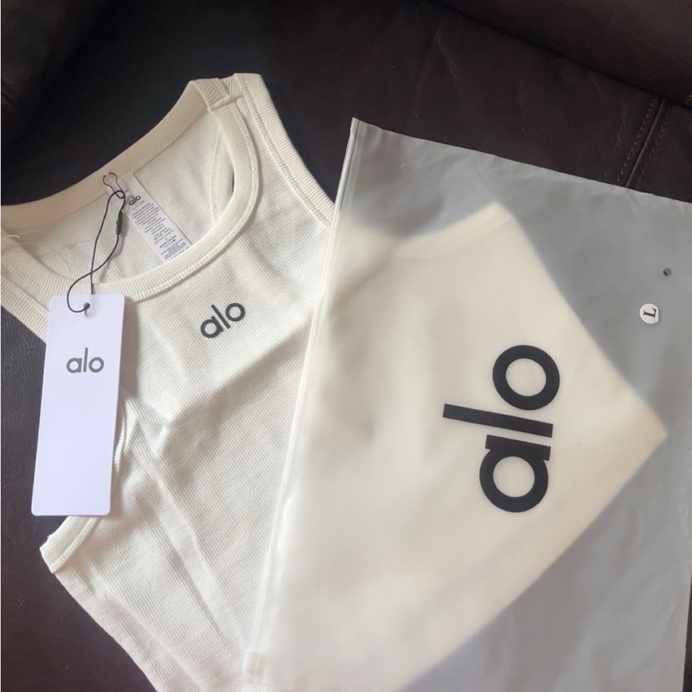 ALO Yoga Kids Cream Ribbed Tank Top
